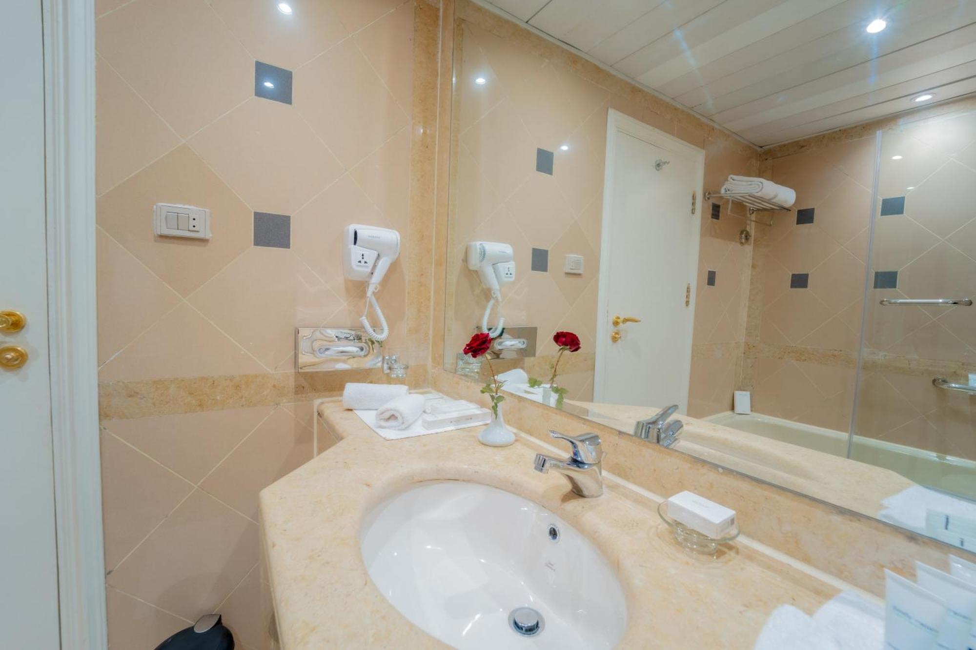 The Temple Hotel & Spa Luxor Buitenkant foto